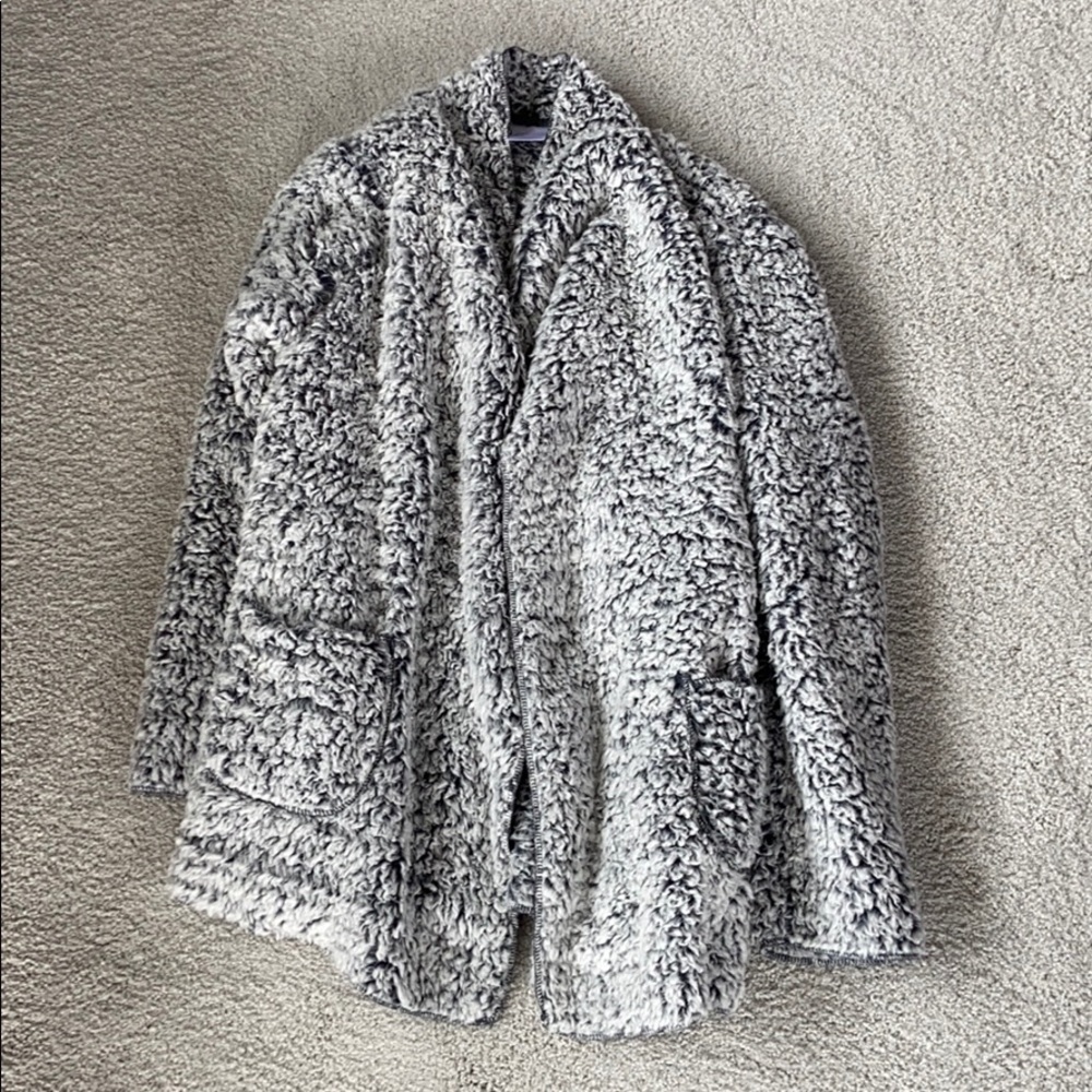 Sherpa sweater wrap